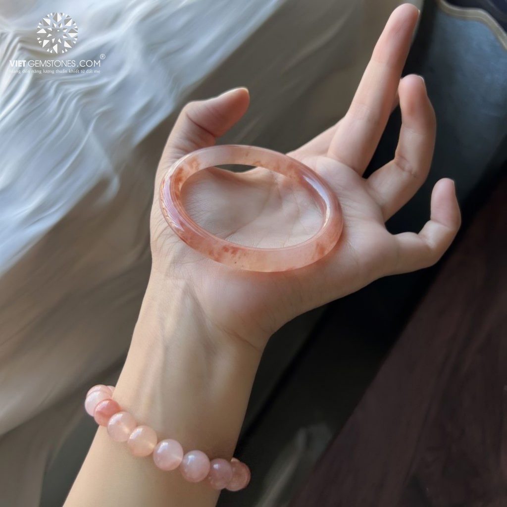 Đá đào hoa nương
