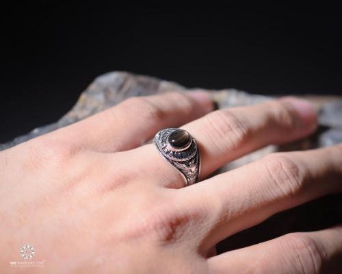 Nhẫn bạc đá Sapphire