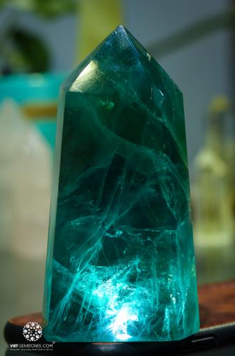 Trụ đá Fluorite 