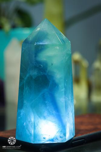 Trụ đá Fluorite 