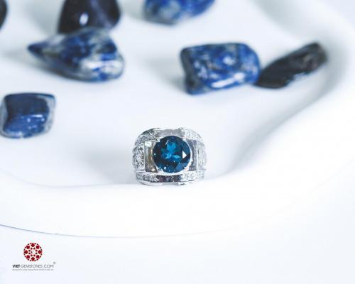 Nhẫn bạc đính đá Topaz