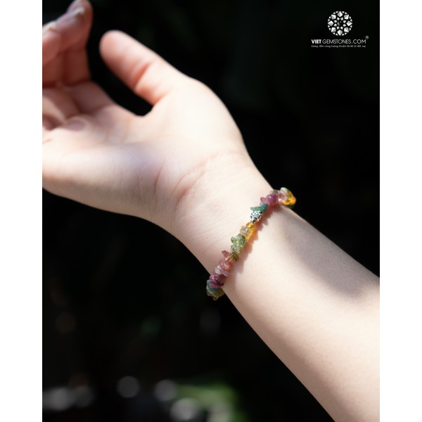 Lắc Tay Tourmaline Đa Sắc Dạng Sỏi Charm Bạc