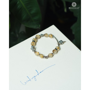 Lắc Tay Mân Côi Thạch Anh Tóc Vàng Charm Mèo Neko