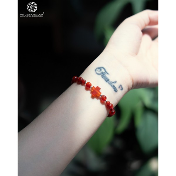 Lắc tay Mân Côi Mã Não Đỏ 6mm charm bạc